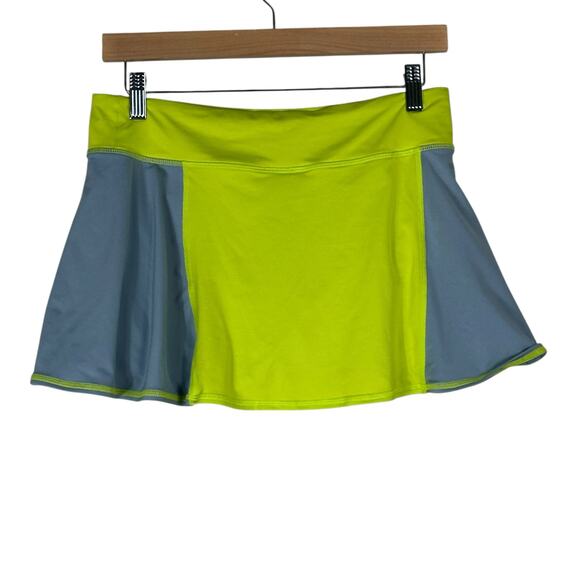 Nike Dri-Fit Skort Womens M Neon Yellow Gray Athletic Flowy Tennis Athleisure - Picture 3 of 6